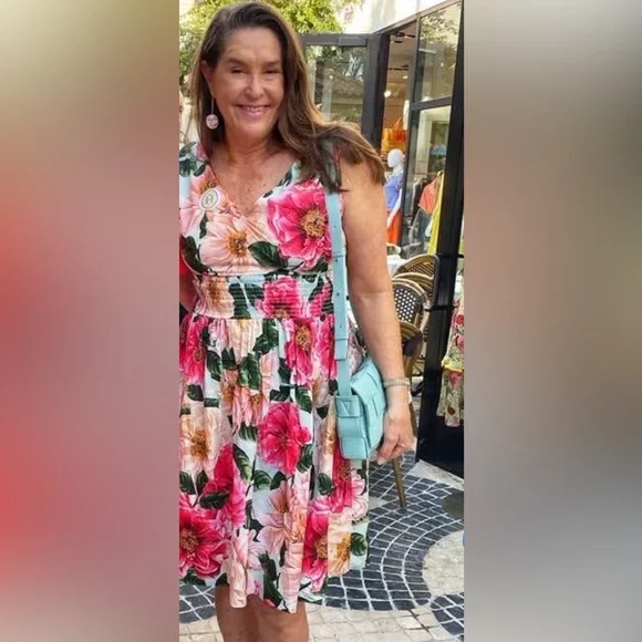 Dolce & Gabanna Floral V-Neck Cotton Sundress - Picture 11 of 14